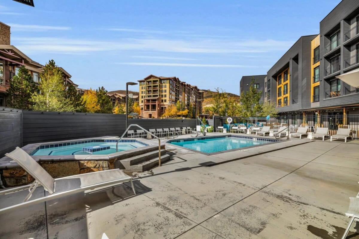 Ski-In Ski-Out Canyons Village Retreat Park Stadt Exterior foto