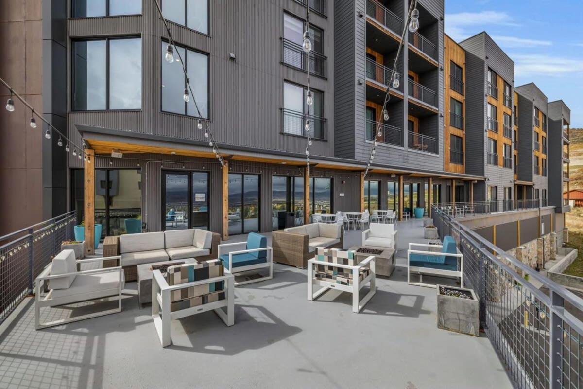 Ski-In Ski-Out Canyons Village Retreat Park Stadt Exterior foto